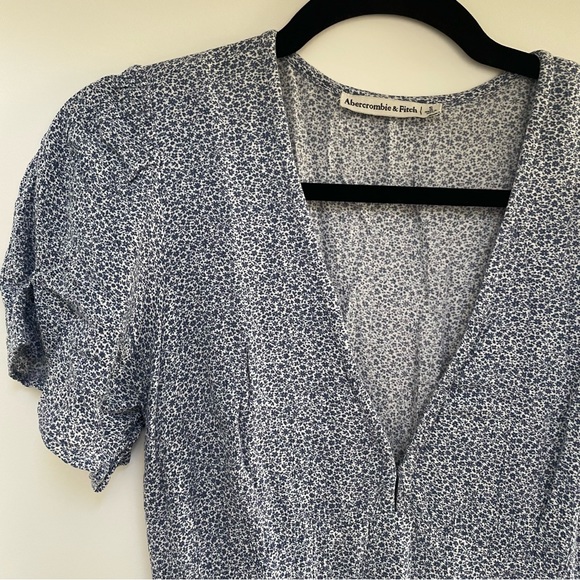 Abercrombie & Fitch Floral V Neck Dress - Picture 7 of 7